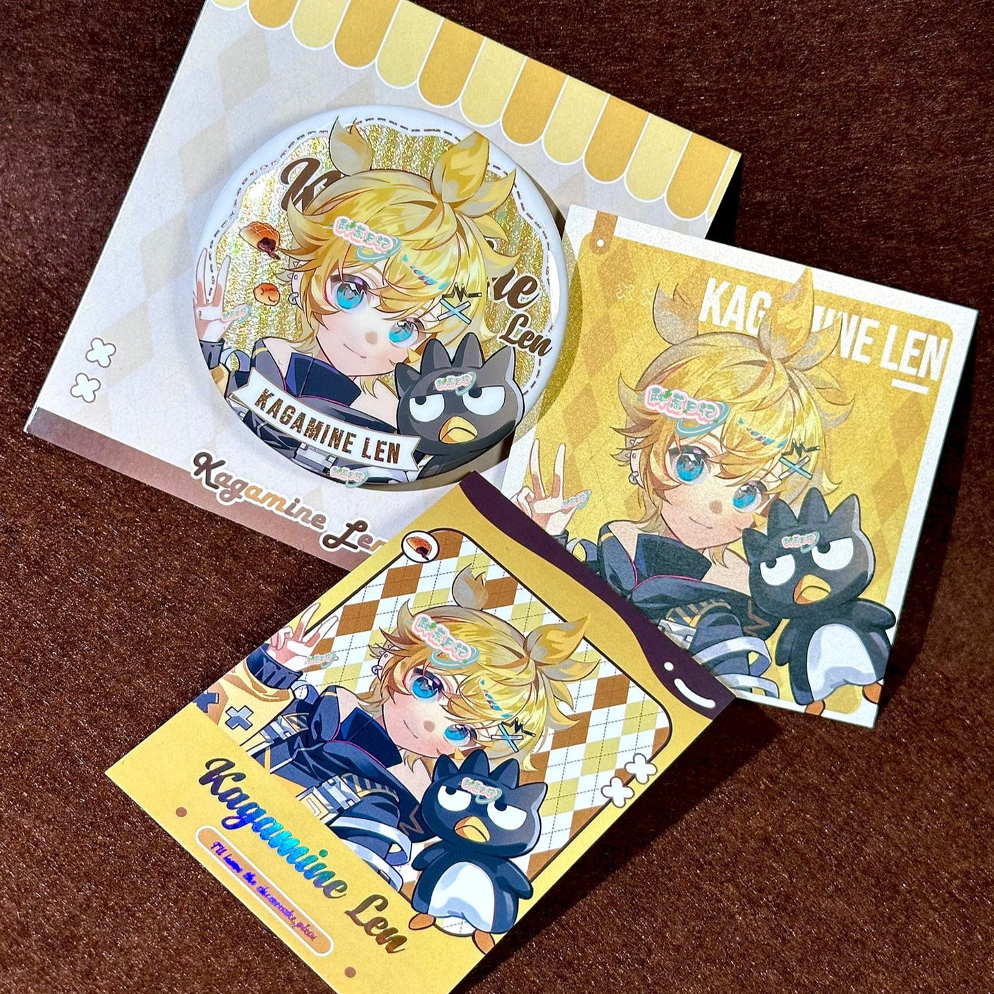 Kagamine Rin & Len – “Pudding Series” Badge & Polaroid